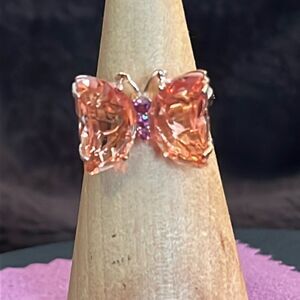 NATURAL MORGANITE QUARTZ, ORISSA GARNET BUTTERFLY RING IN 18K VERMEIL RG/ SS